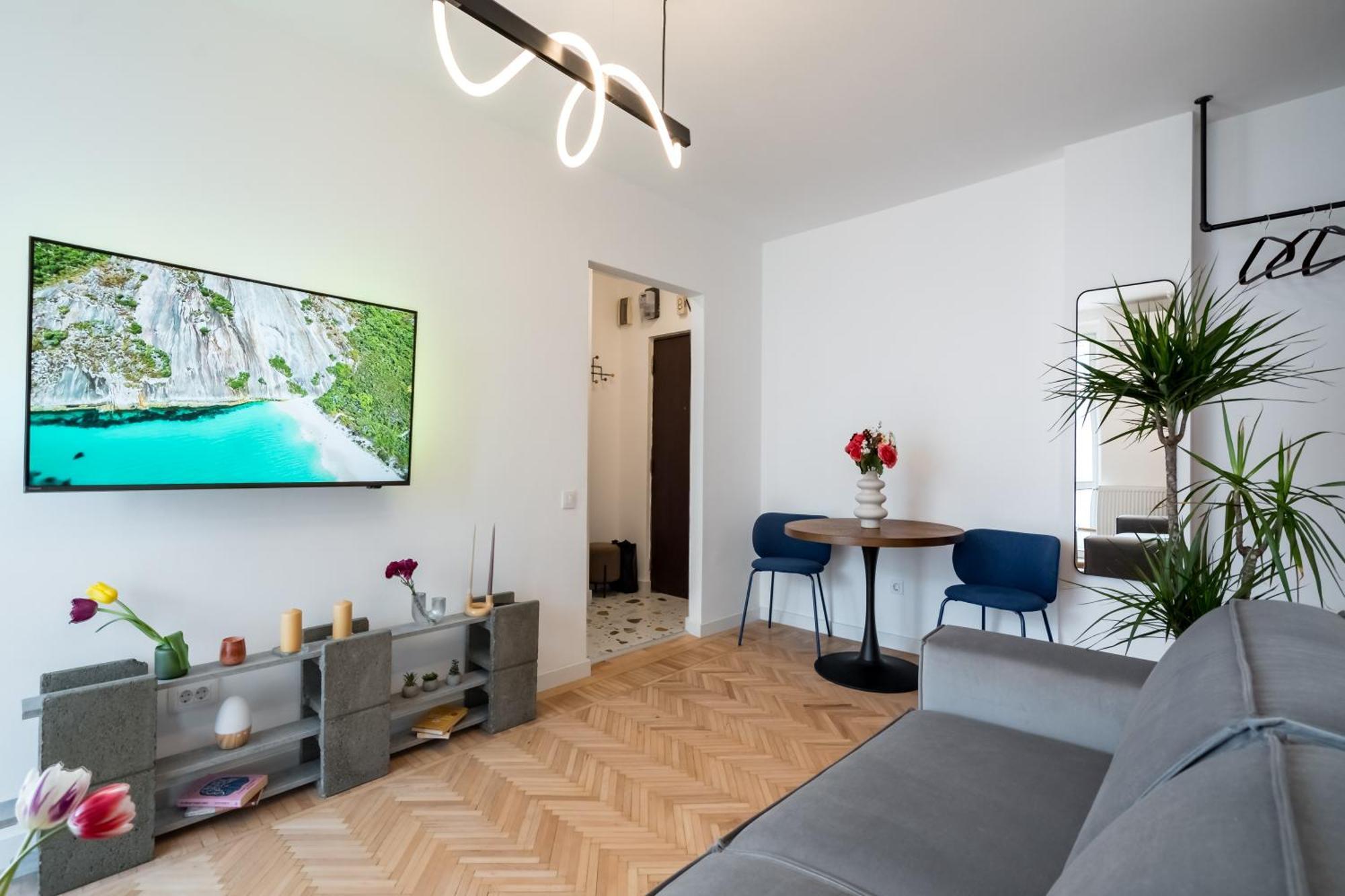 Central Aesthetic Apartment บูคาเรสต์ ภายนอก รูปภาพ