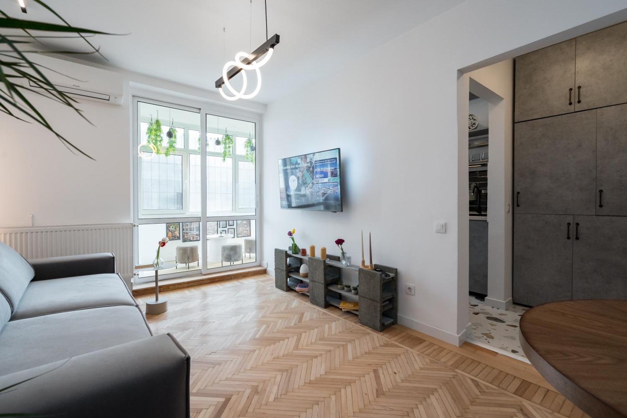 Central Aesthetic Apartment บูคาเรสต์ ภายนอก รูปภาพ